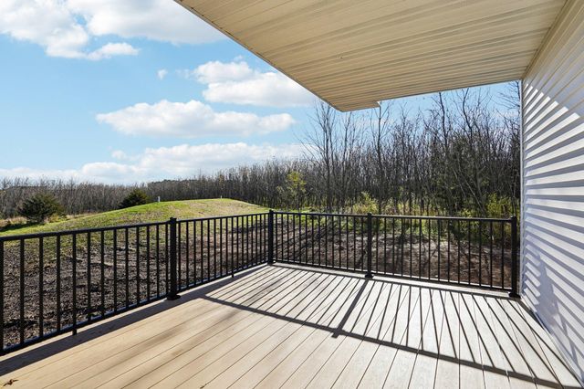 18866 Silo Court, Shafer, MN 55074