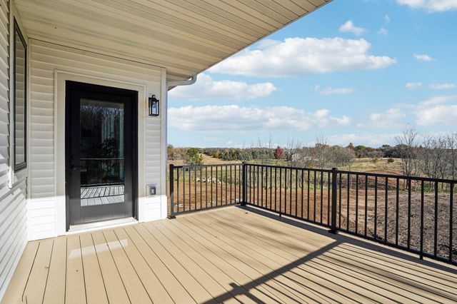 18866 Silo Court, Shafer, MN 55074