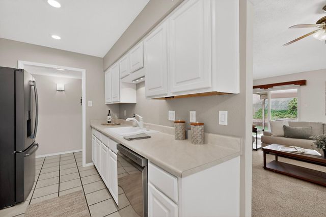 14343 Camino Del Rey NE, Albuquerque, NM 87123