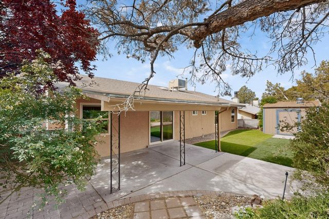 14343 Camino Del Rey NE, Albuquerque, NM 87123