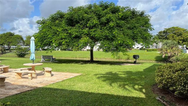 306 Newport T 306, Deerfield Beach, FL 33442