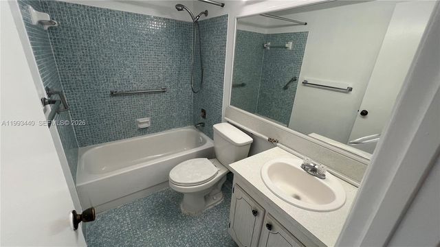 306 Newport T 306, Deerfield Beach, FL 33442