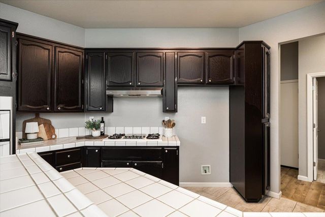 114 Kerwin Way, Folsom, CA 95630