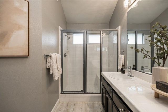 114 Kerwin Way, Folsom, CA 95630