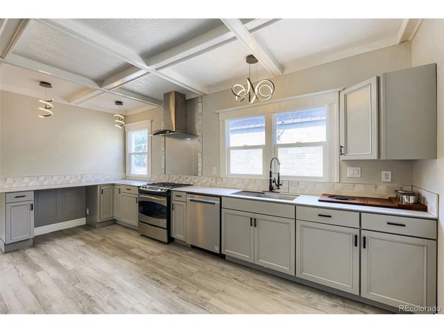 1827 N Weber St, Colorado Springs, CO 80907