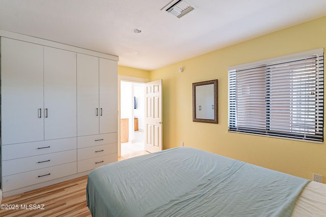 188 N Cobalt Drive, Green Valley, AZ 85614