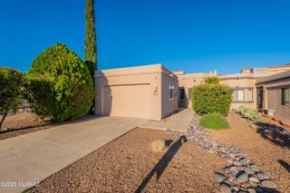 188 N Cobalt Drive, Green Valley, AZ 85614