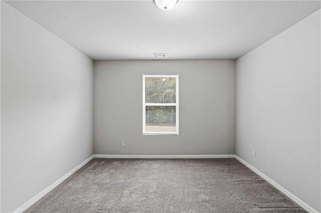 122 W Lexington Avenue, Griffin, GA 30223