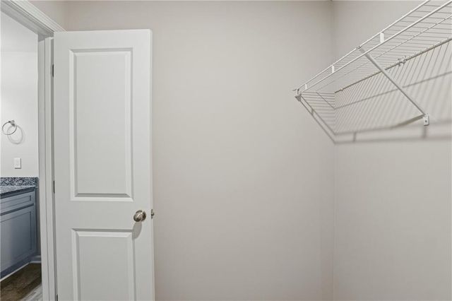 122 W Lexington Avenue, Griffin, GA 30223