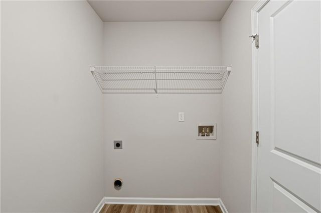 122 W Lexington Avenue, Griffin, GA 30223