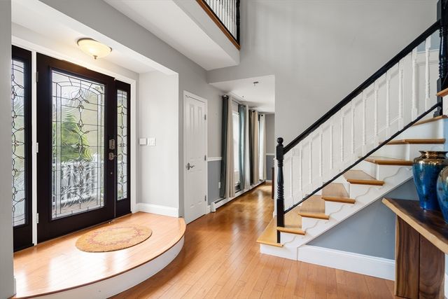 25 Magnolia Ave, Manchester, MA 01944