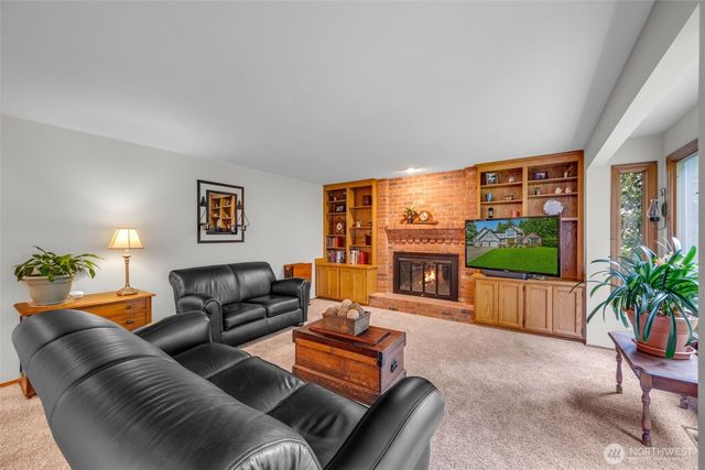 15454 SE 67th Street, Bellevue, WA 98006