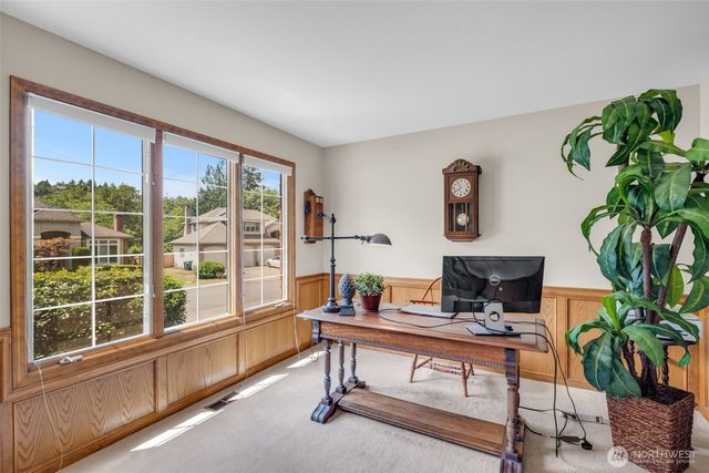 15454 SE 67th Street, Bellevue, WA 98006