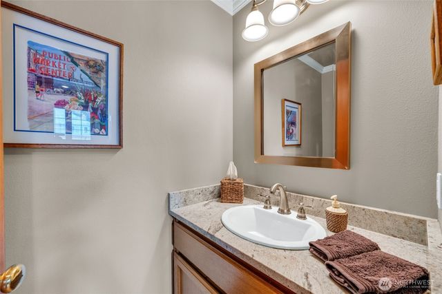 15454 SE 67th Street, Bellevue, WA 98006