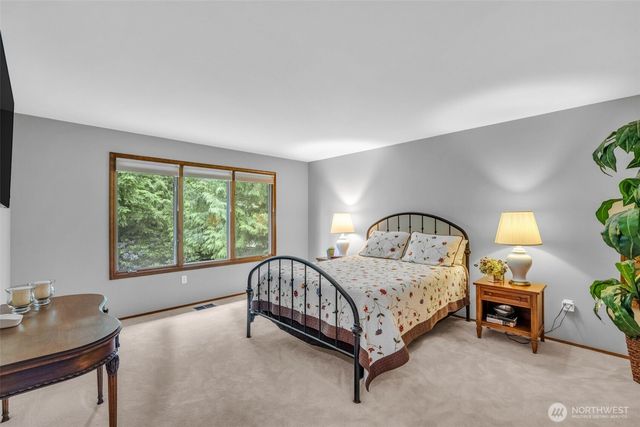 15454 SE 67th Street, Bellevue, WA 98006