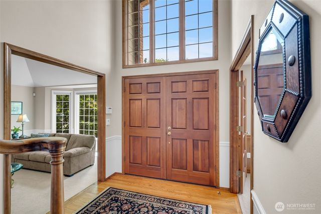 15454 SE 67th Street, Bellevue, WA 98006