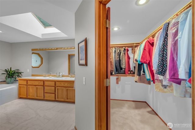15454 SE 67th Street, Bellevue, WA 98006