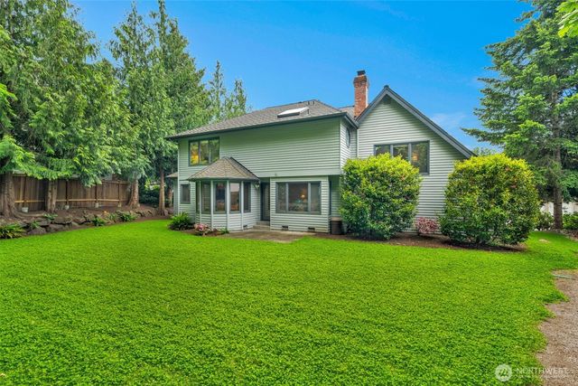 15454 SE 67th Street, Bellevue, WA 98006