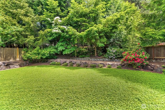 15454 SE 67th Street, Bellevue, WA 98006