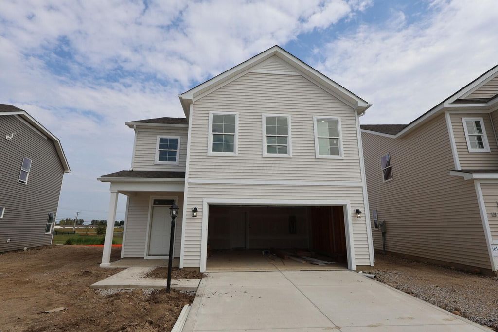 1015 Dawsons Drive, Hebron, OH 43025