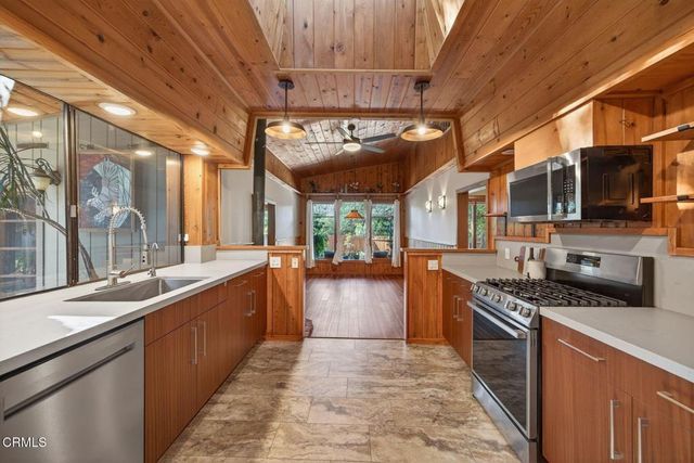 12752 Sisar Road, Ojai, CA 93023