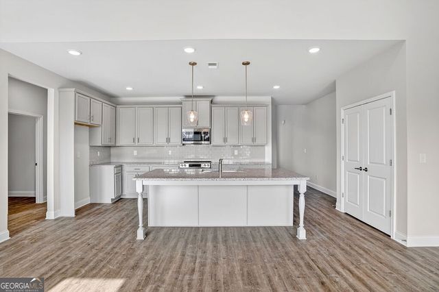 161 Applewood Way, Homer, GA 30547