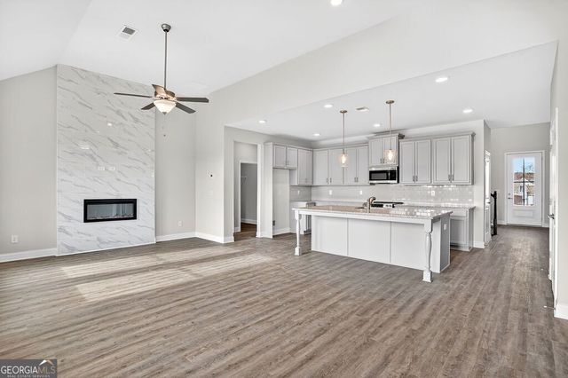 161 Applewood Way, Homer, GA 30547