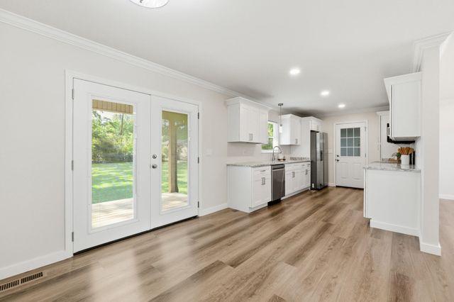 1233 Radmoor Drive, Chattanooga, TN 37421