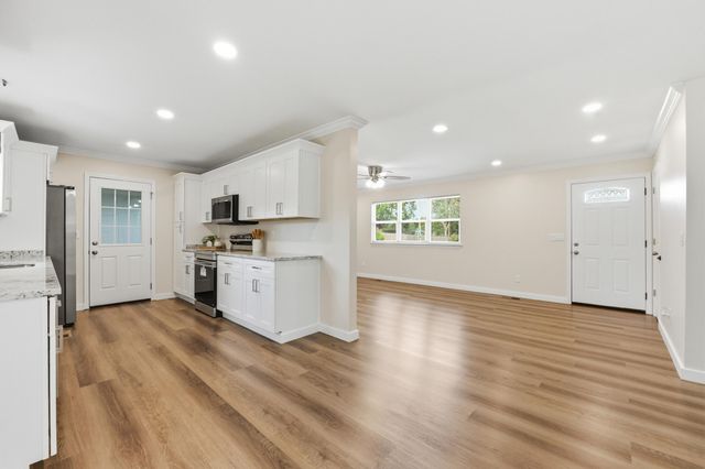1233 Radmoor Drive, Chattanooga, TN 37421