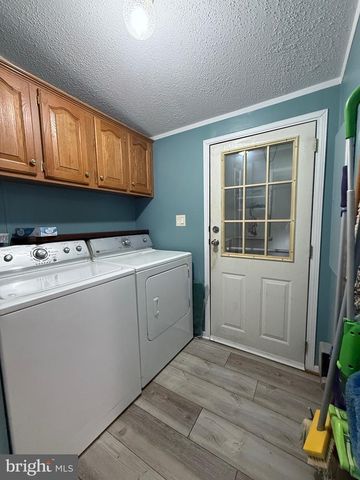 180 LILLY ROAD, Honey Brook, PA 19344
