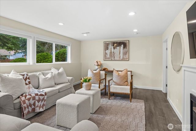 110 NW 188th Street, Shoreline, WA 98177