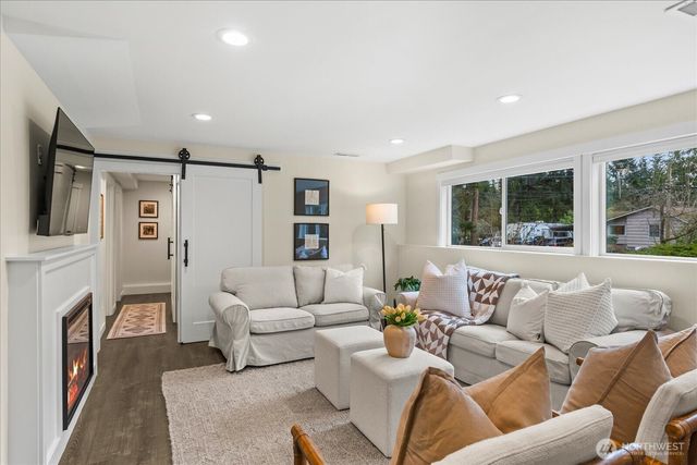 110 NW 188th Street, Shoreline, WA 98177