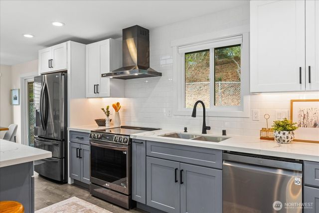 110 NW 188th Street, Shoreline, WA 98177