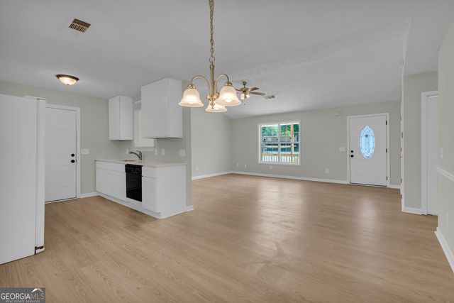 656 Gatewood Way, Monroe, GA 30656