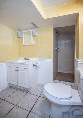 4151 Xenia Avenue N, Robbinsdale, MN 55422