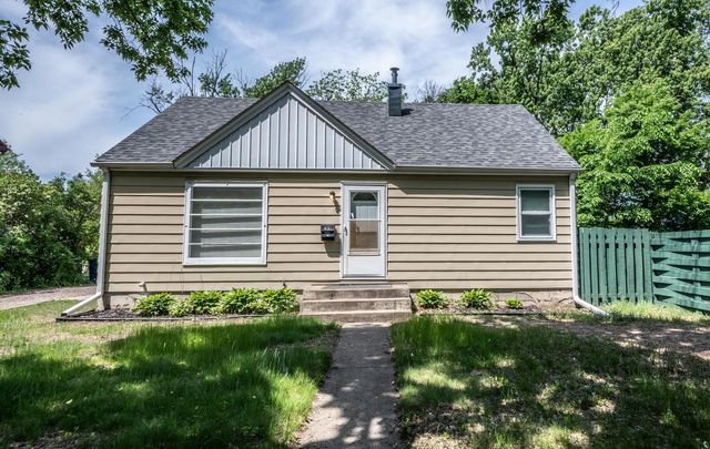 4151 Xenia Avenue N, Robbinsdale, MN 55422
