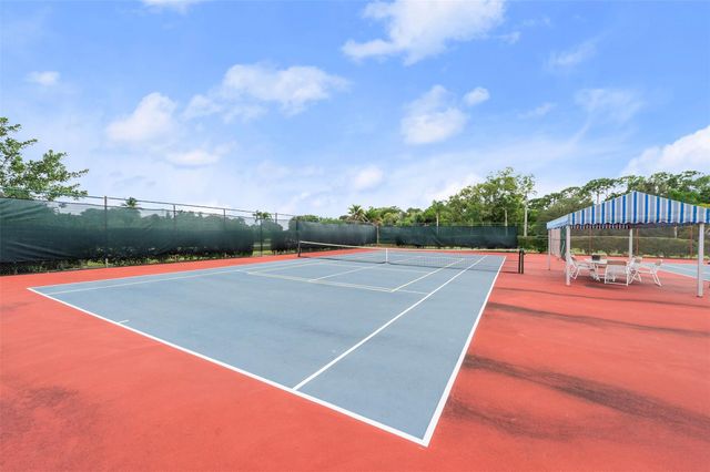 6809 SE Yorktown Dr, Hobe Sound, FL 33455