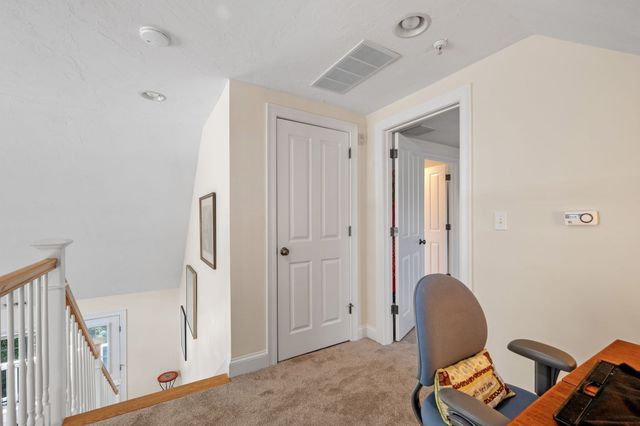 6 Essex Road 15, Ipswich, MA 01938