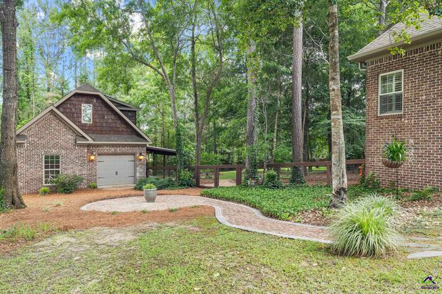 3064 Chatooga Way, Bonaire, GA 31005