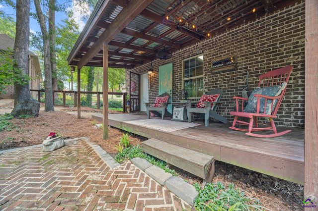 3064 Chatooga Way, Bonaire, GA 31005