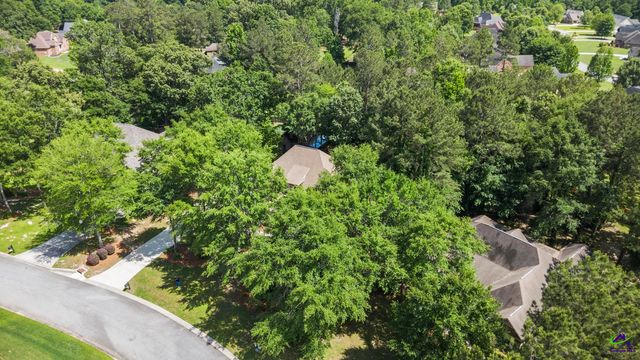 3064 Chatooga Way, Bonaire, GA 31005