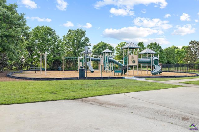 3064 Chatooga Way, Bonaire, GA 31005