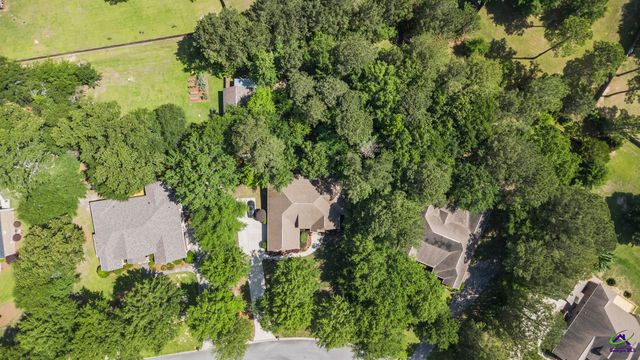 3064 Chatooga Way, Bonaire, GA 31005