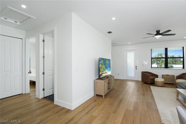 170 Washington AVE, Fort Myers Beach, FL 33931