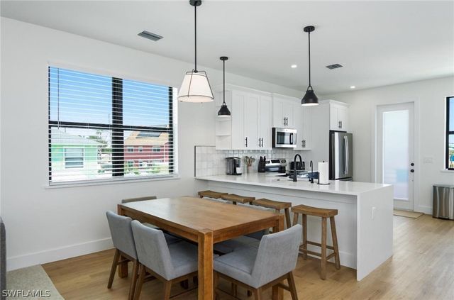 170 Washington AVE, Fort Myers Beach, FL 33931