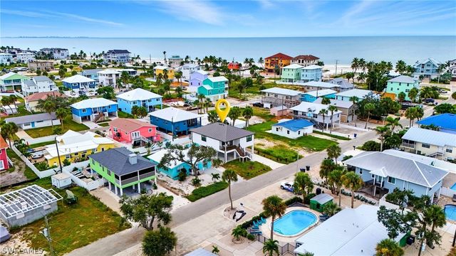 170 Washington AVE, Fort Myers Beach, FL 33931