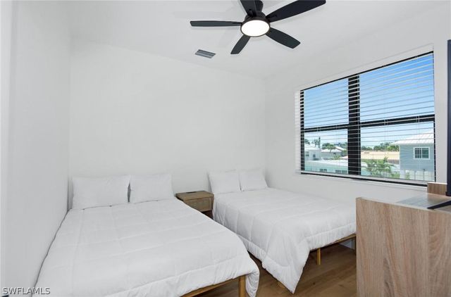 170 Washington AVE, Fort Myers Beach, FL 33931