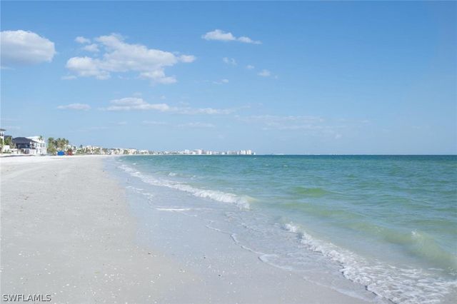 170 Washington AVE, Fort Myers Beach, FL 33931