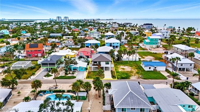 170 Washington AVE, Fort Myers Beach, FL 33931