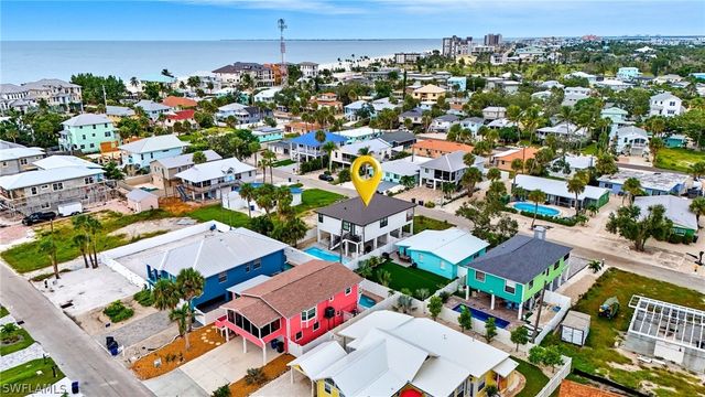 170 Washington AVE, Fort Myers Beach, FL 33931